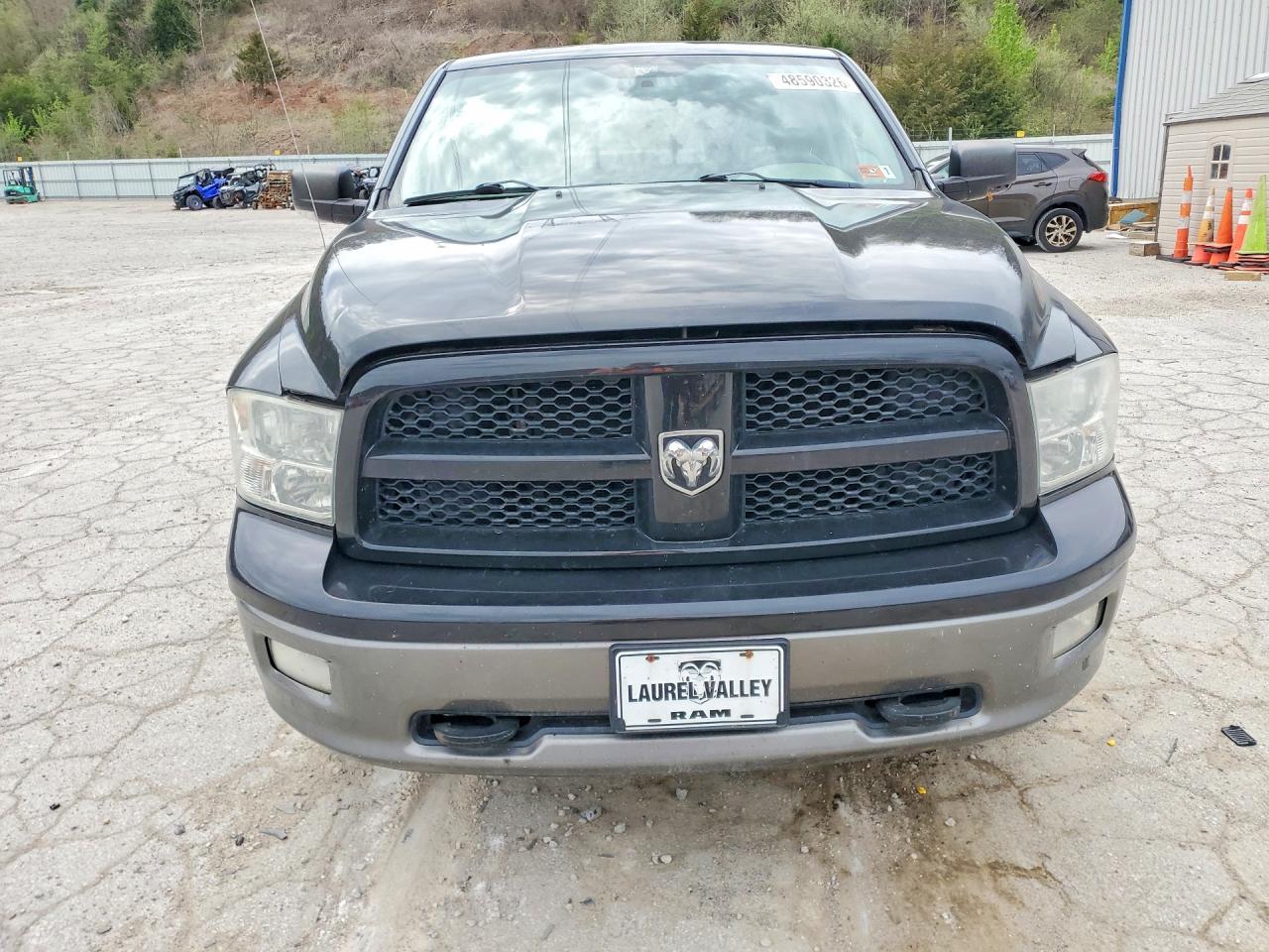 2011 DODGE RAM 1500 photo 9