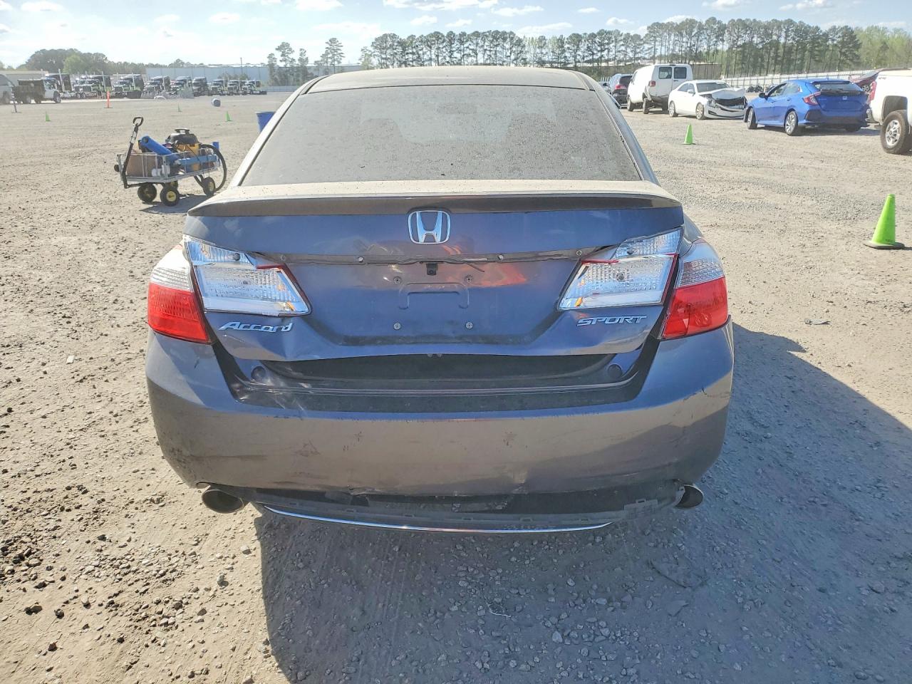 2015 HONDA ACCORD SPORT photo 6