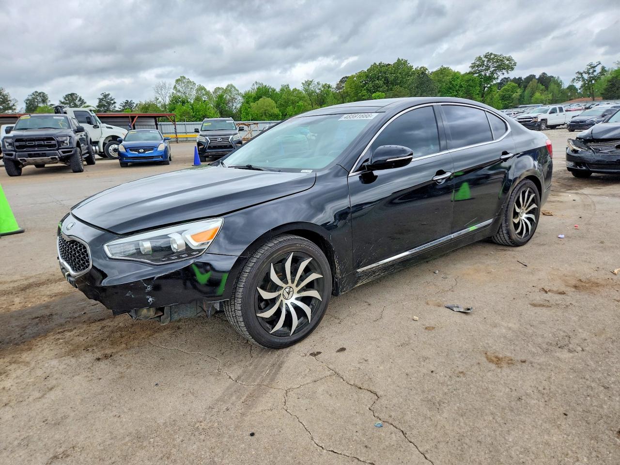 2015 KIA CADENZA