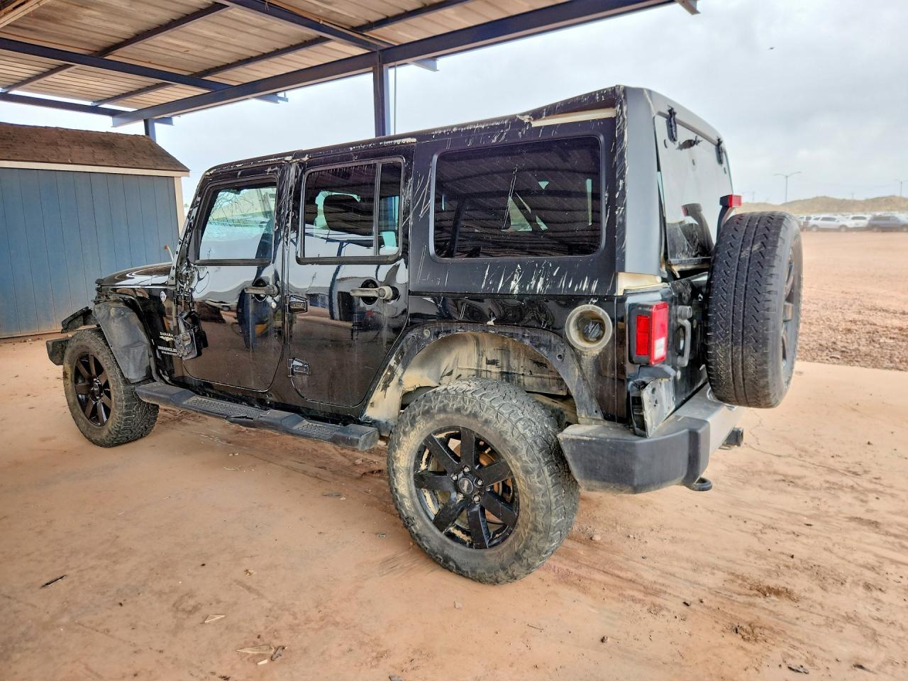 2015 JEEP WRANGLER UNLIMITED SAHARA photo 4