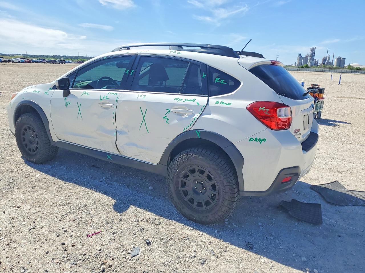 2017 SUBARU CROSSTREK PREMIUM photo 2