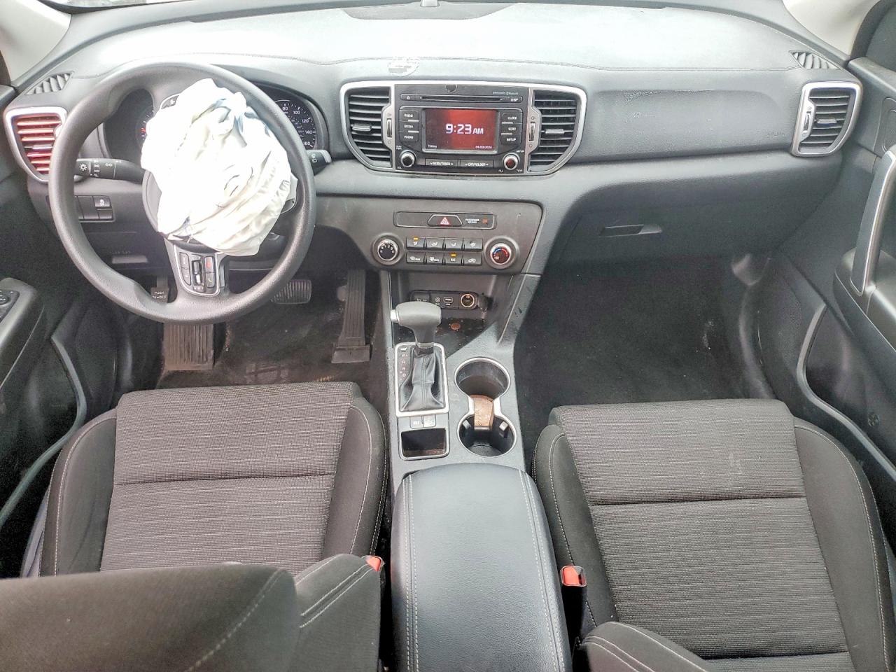 2018 KIA SPORTAGE LX photo 22