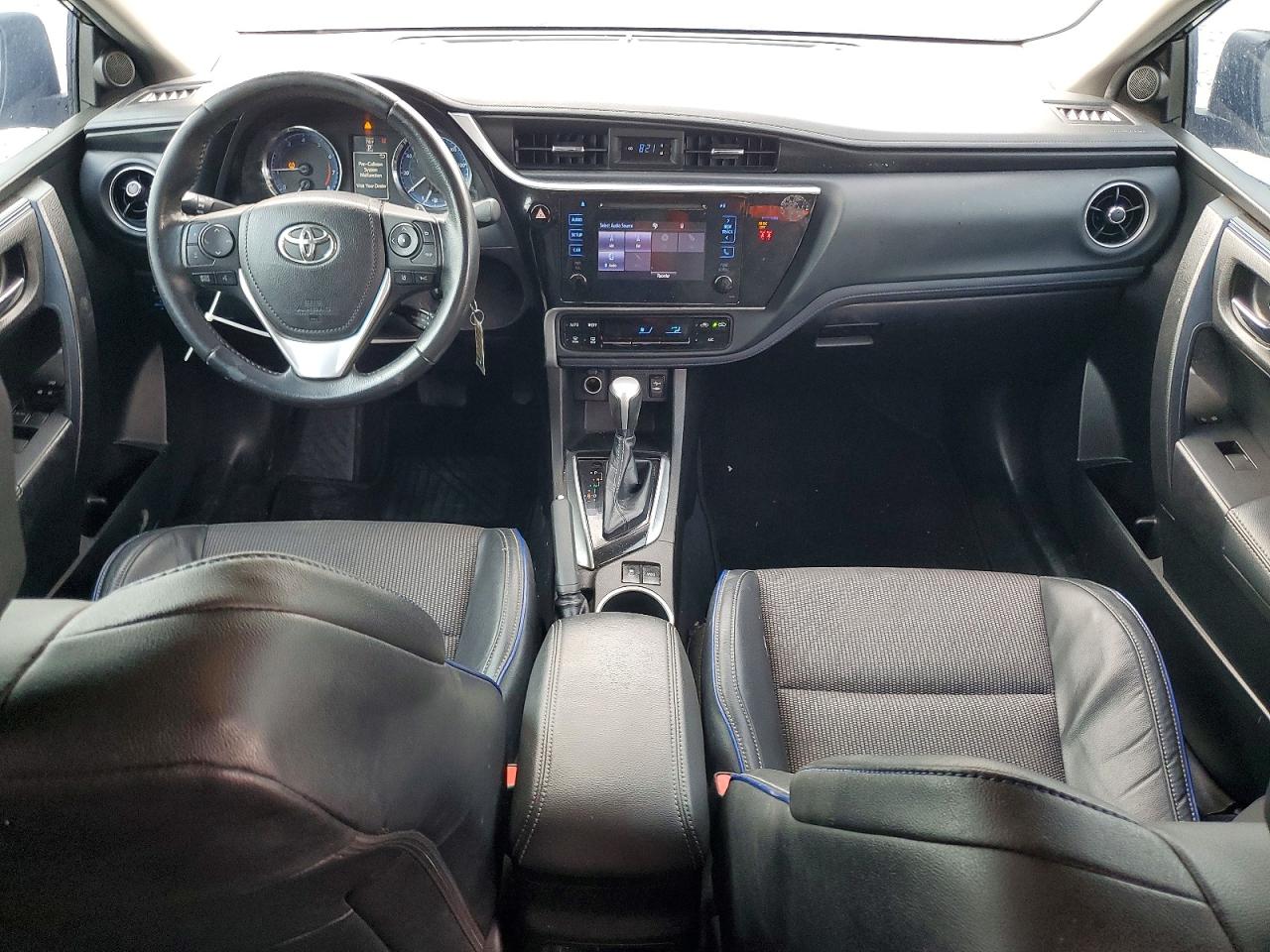 2019 TOYOTA COROLLA SE photo 15