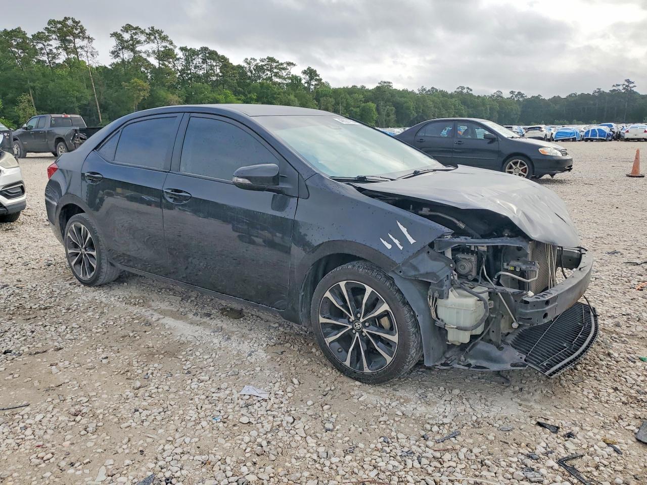 2019 TOYOTA COROLLA SE photo 7