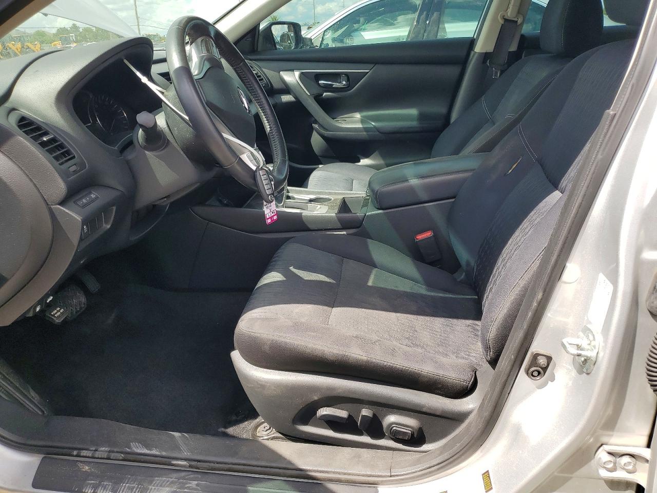 2018 NISSAN ALTIMA 2.5 SV photo 13