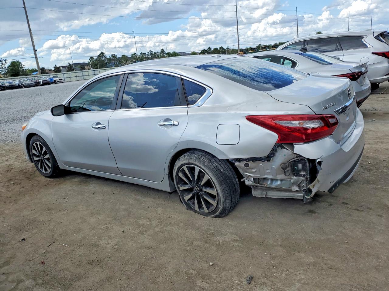 2018 NISSAN ALTIMA 2.5 SV photo 3