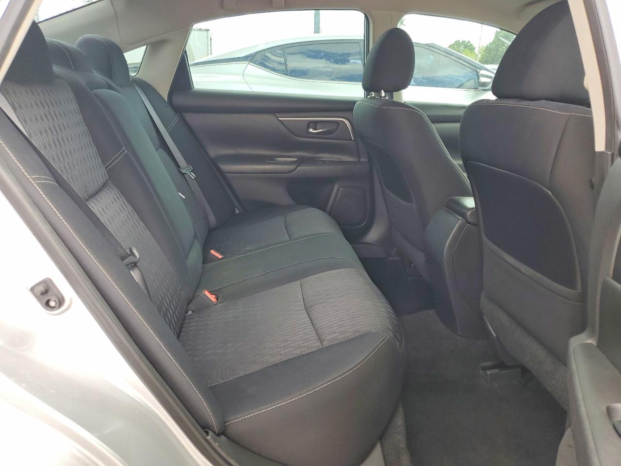 2018 NISSAN ALTIMA 2.5 SV photo 19