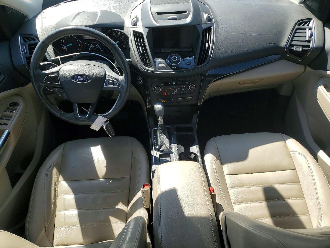 2017 FORD ESCAPE TITANIUM photo 15