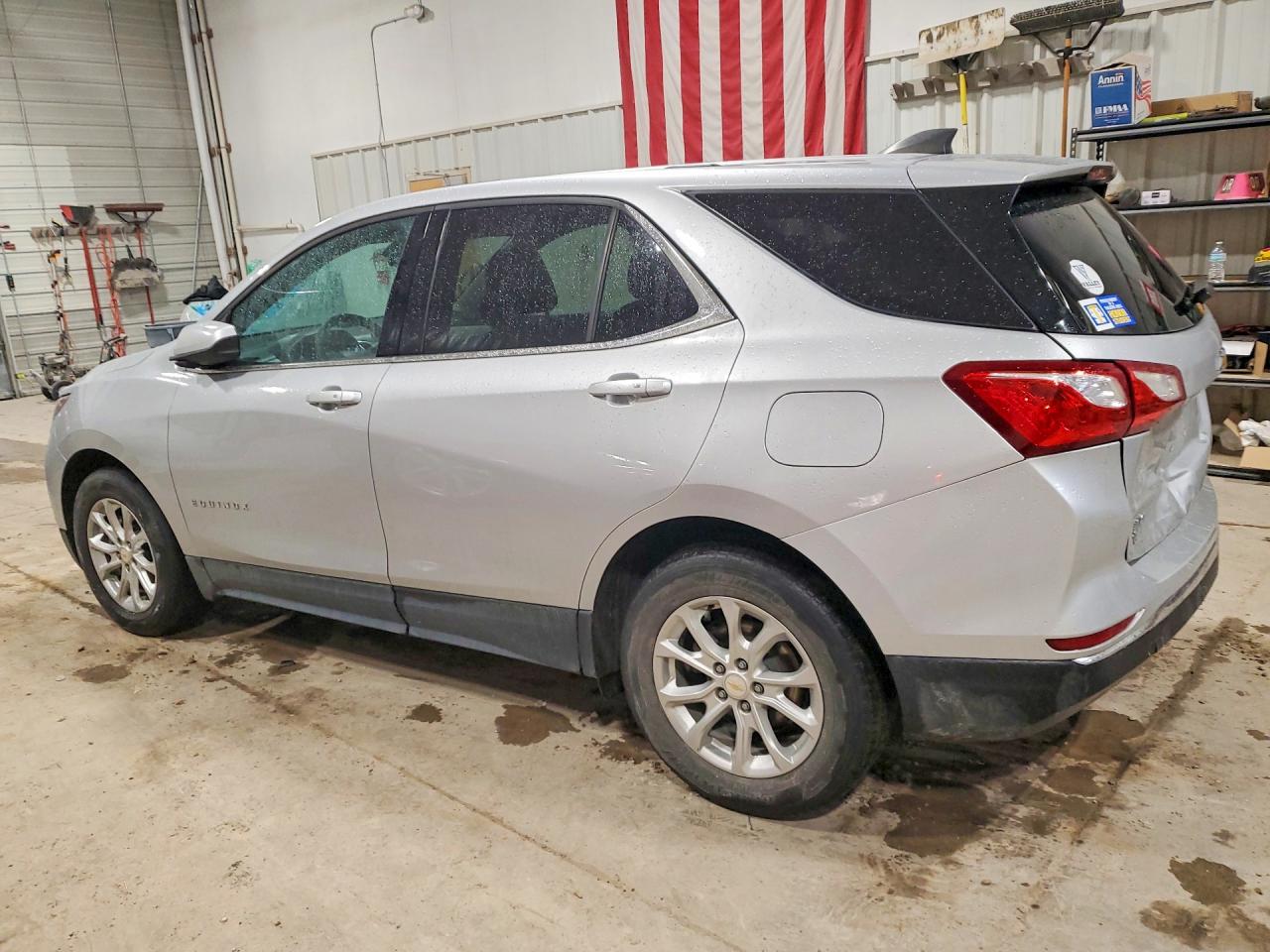 2019 CHEVROLET EQUINOX LT photo 3