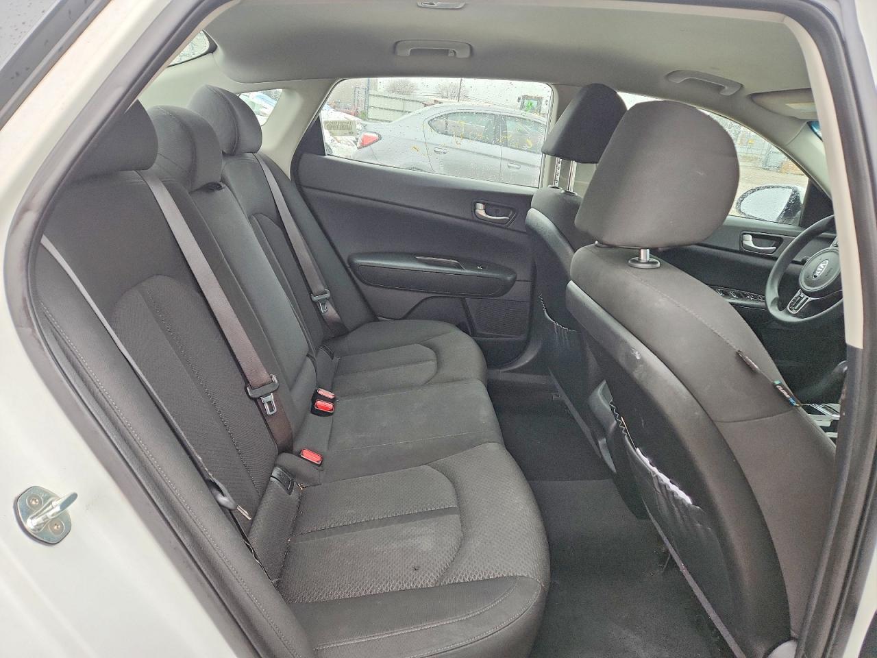 2016 KIA OPTIMA LX photo 19