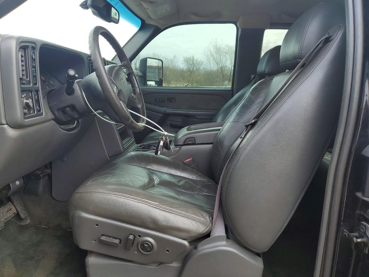 2003 CHEVROLET SILVERADO K1500 photo 13