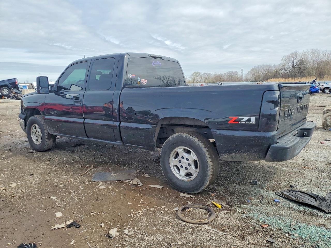 2003 CHEVROLET SILVERADO K1500 photo 3