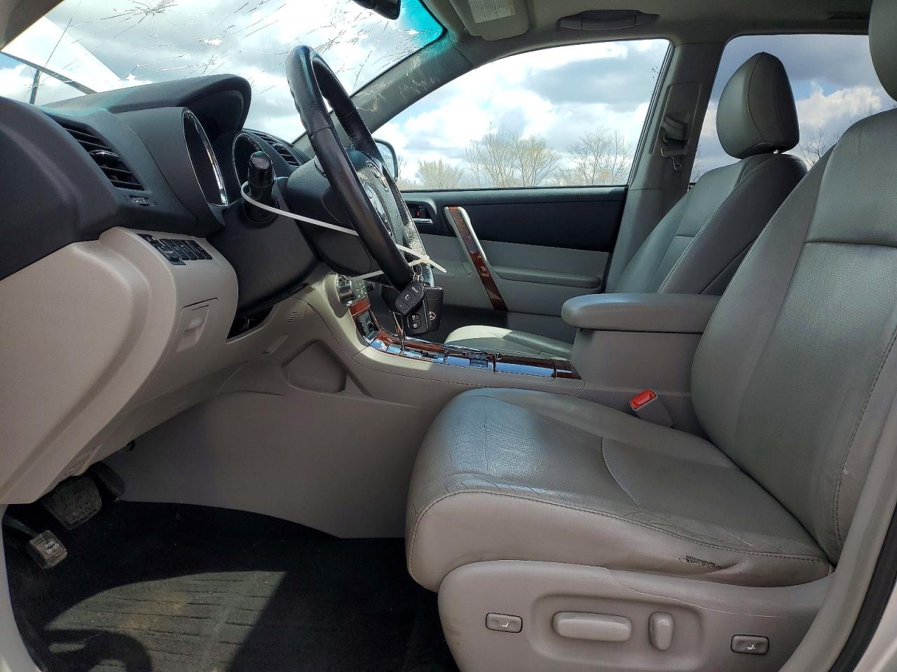 2012 TOYOTA HIGHLANDER LIMITED photo 13