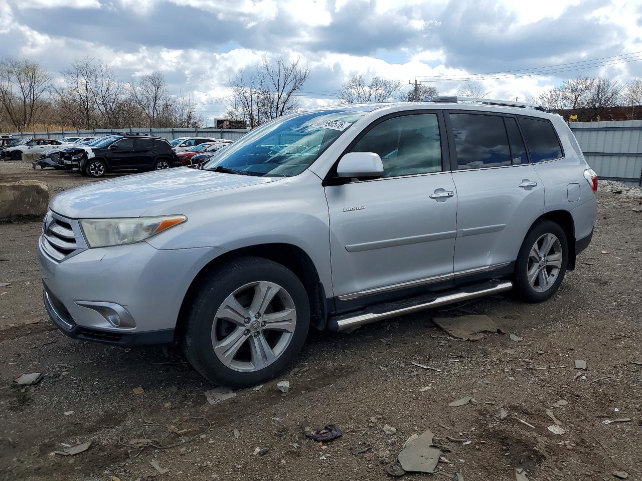 2012 TOYOTA HIGHLANDER