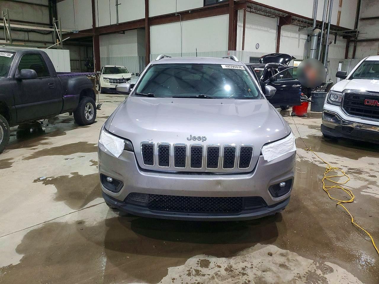 2019 JEEP CHEROKEE LATITUDE photo 9