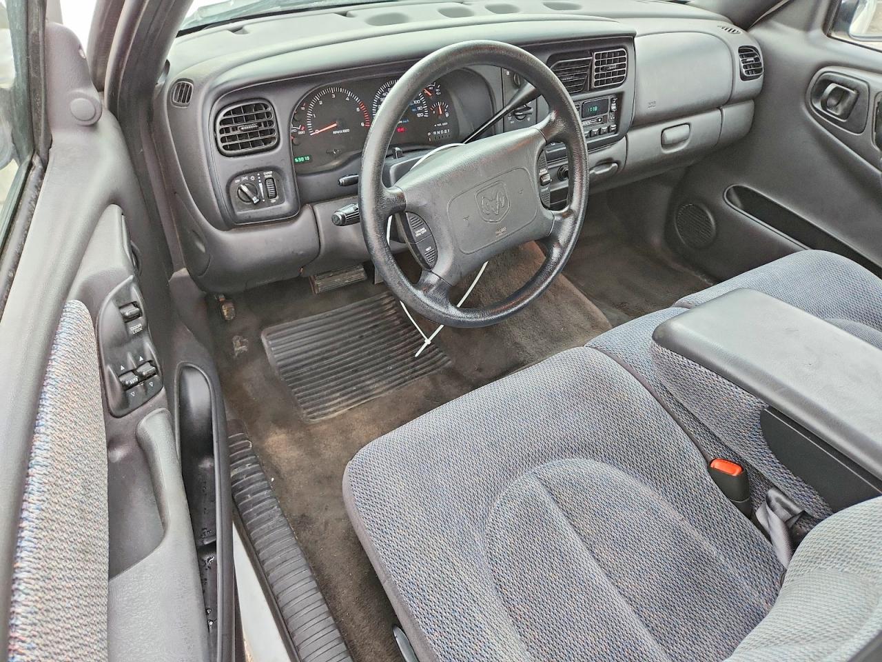 1999 DODGE DAKOTA photo 22