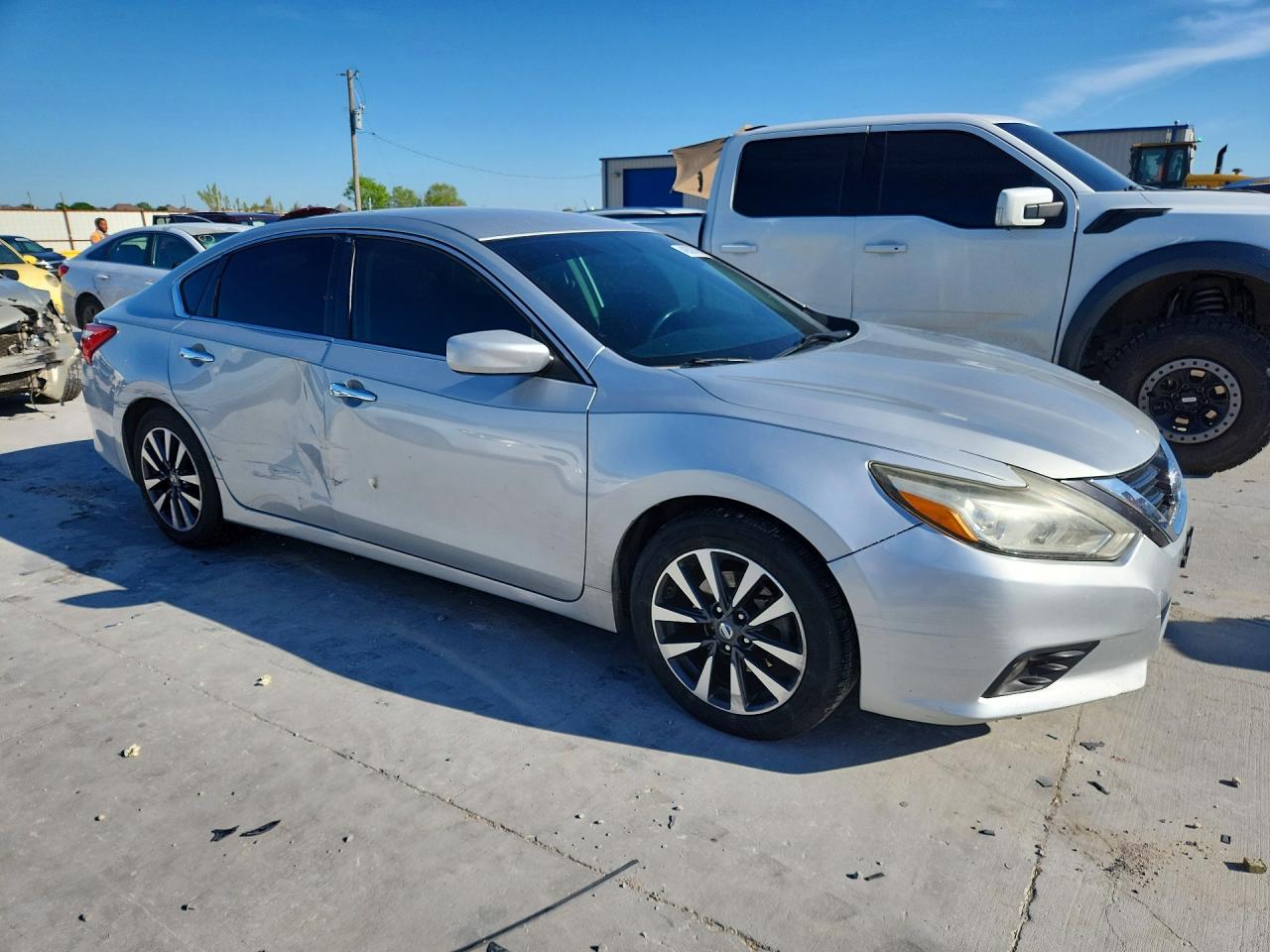 2017 NISSAN ALTIMA 2.5 SV photo 10