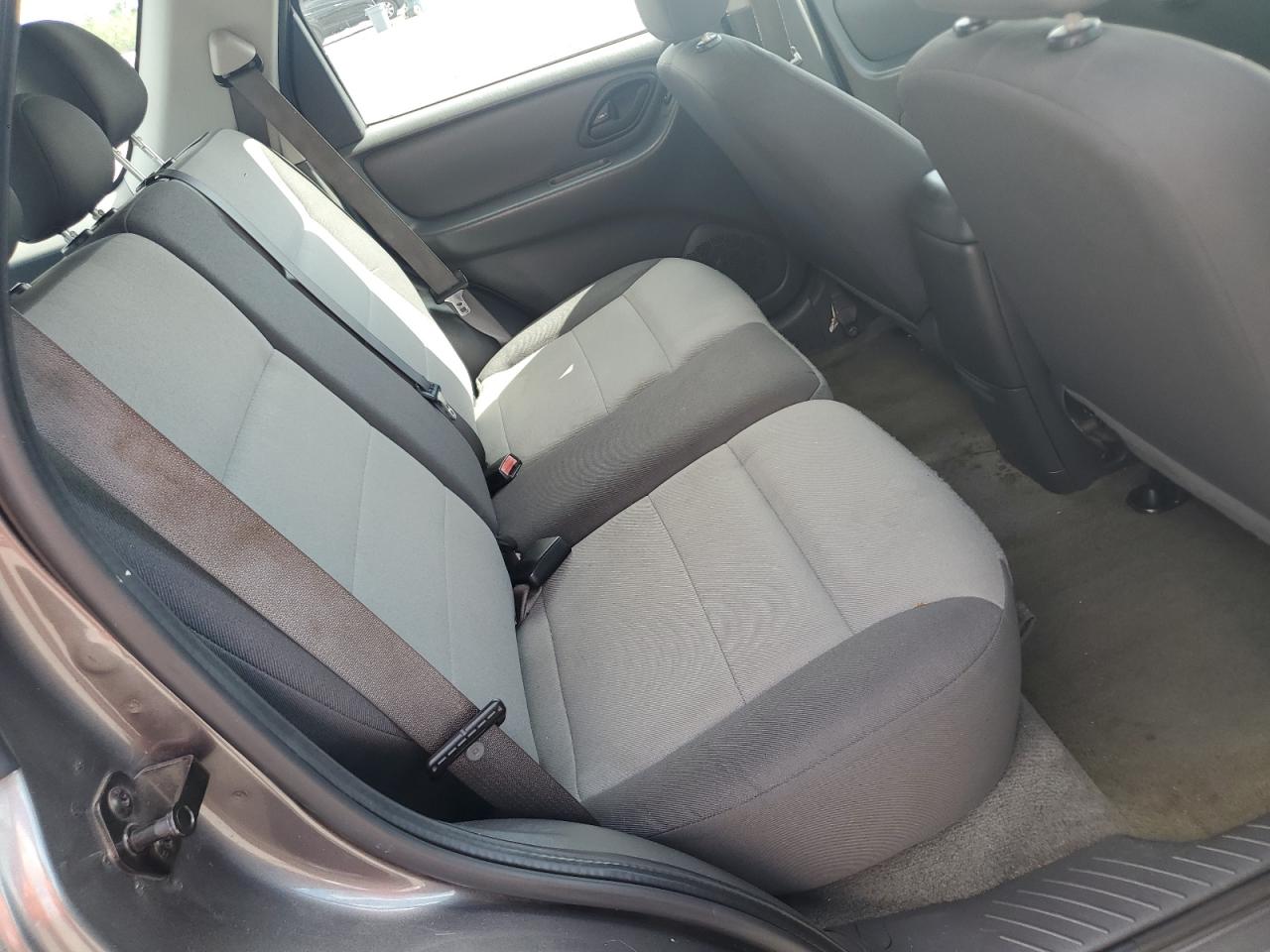 2006 FORD ESCAPE XLS photo 21