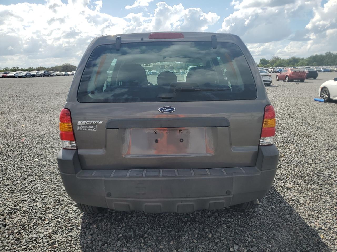2006 FORD ESCAPE XLS photo 11