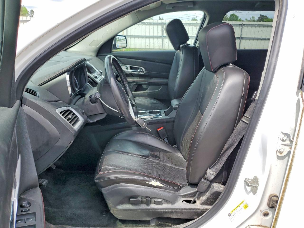 2015 GMC TERRAIN SLT photo 13