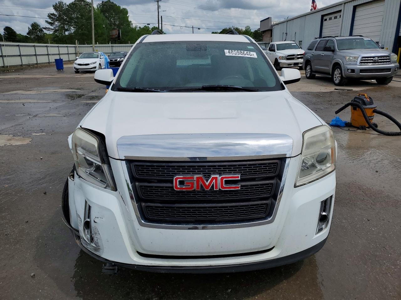 2015 GMC TERRAIN SLT photo 9