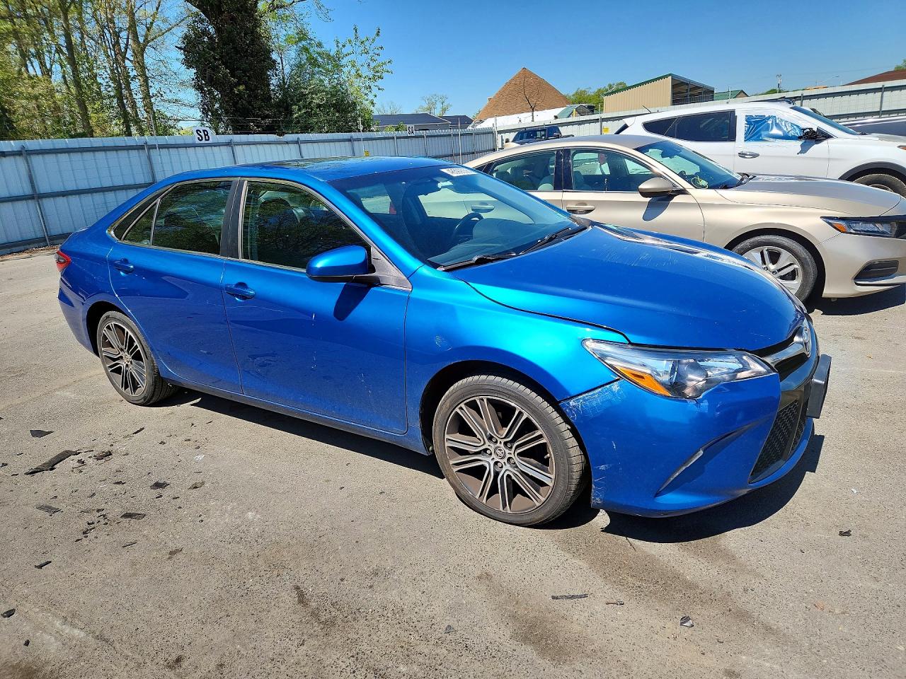 2016 TOYOTA CAMRY SPECIAL EDITION photo 4