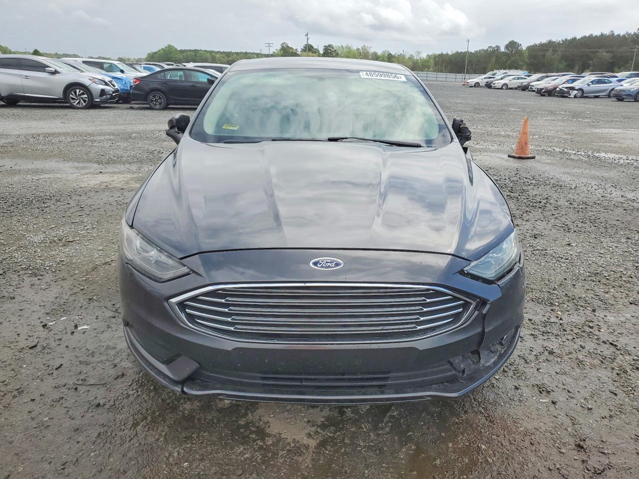 2017 FORD FUSION photo 9