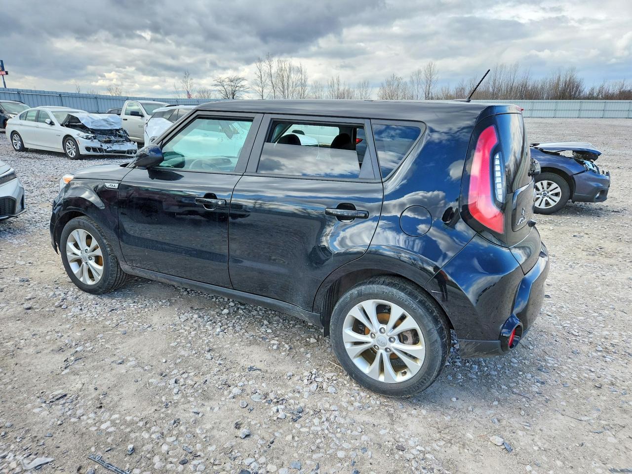 2016 KIA SOUL + photo 3