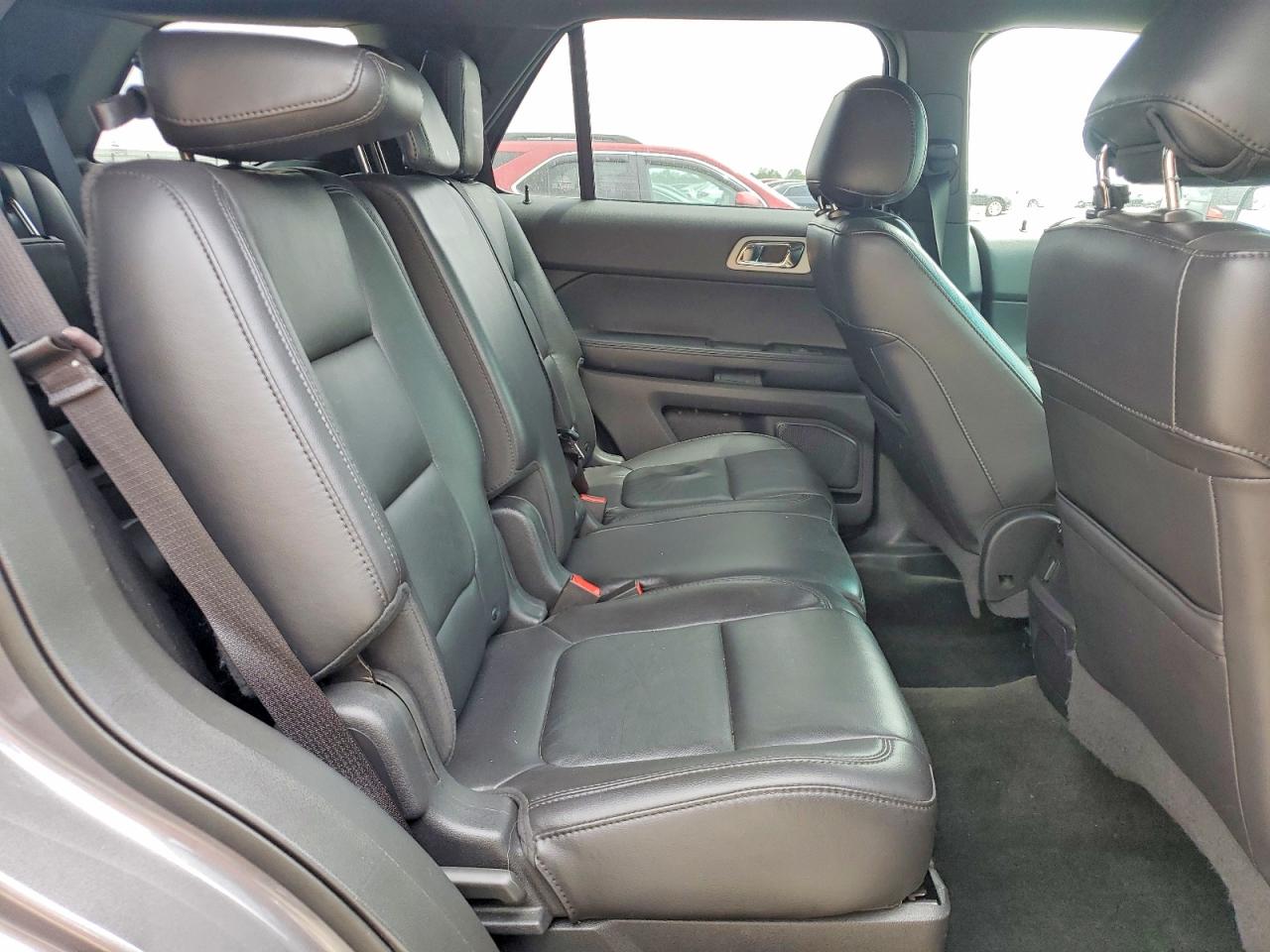 2014 FORD EXPLORER XLT photo 21