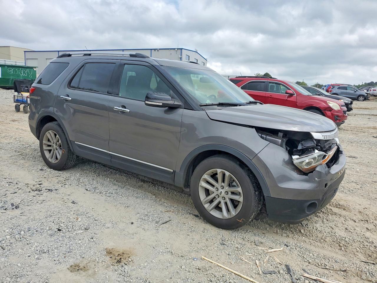 2014 FORD EXPLORER XLT photo 7