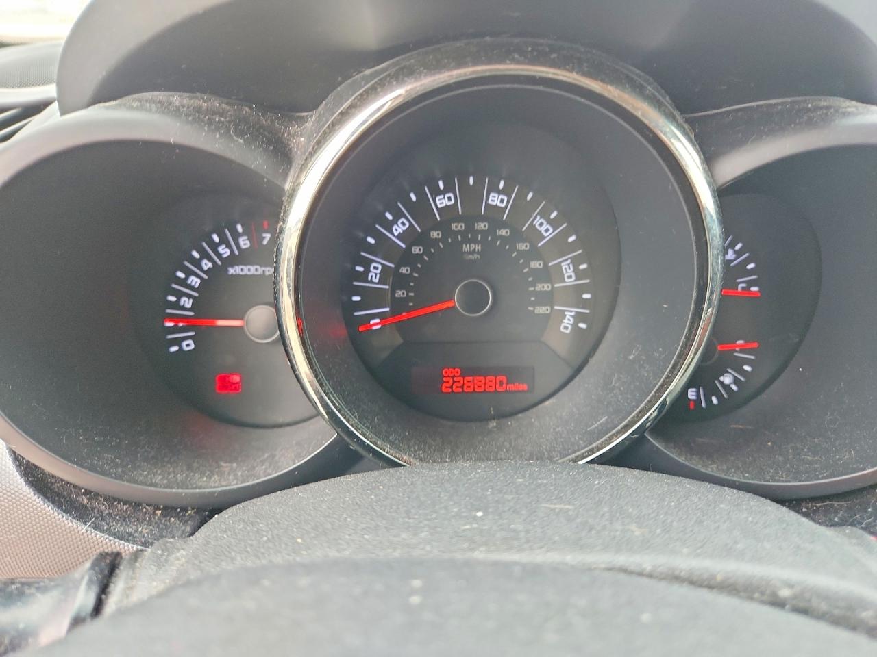 2011 KIA SOUL + photo 17