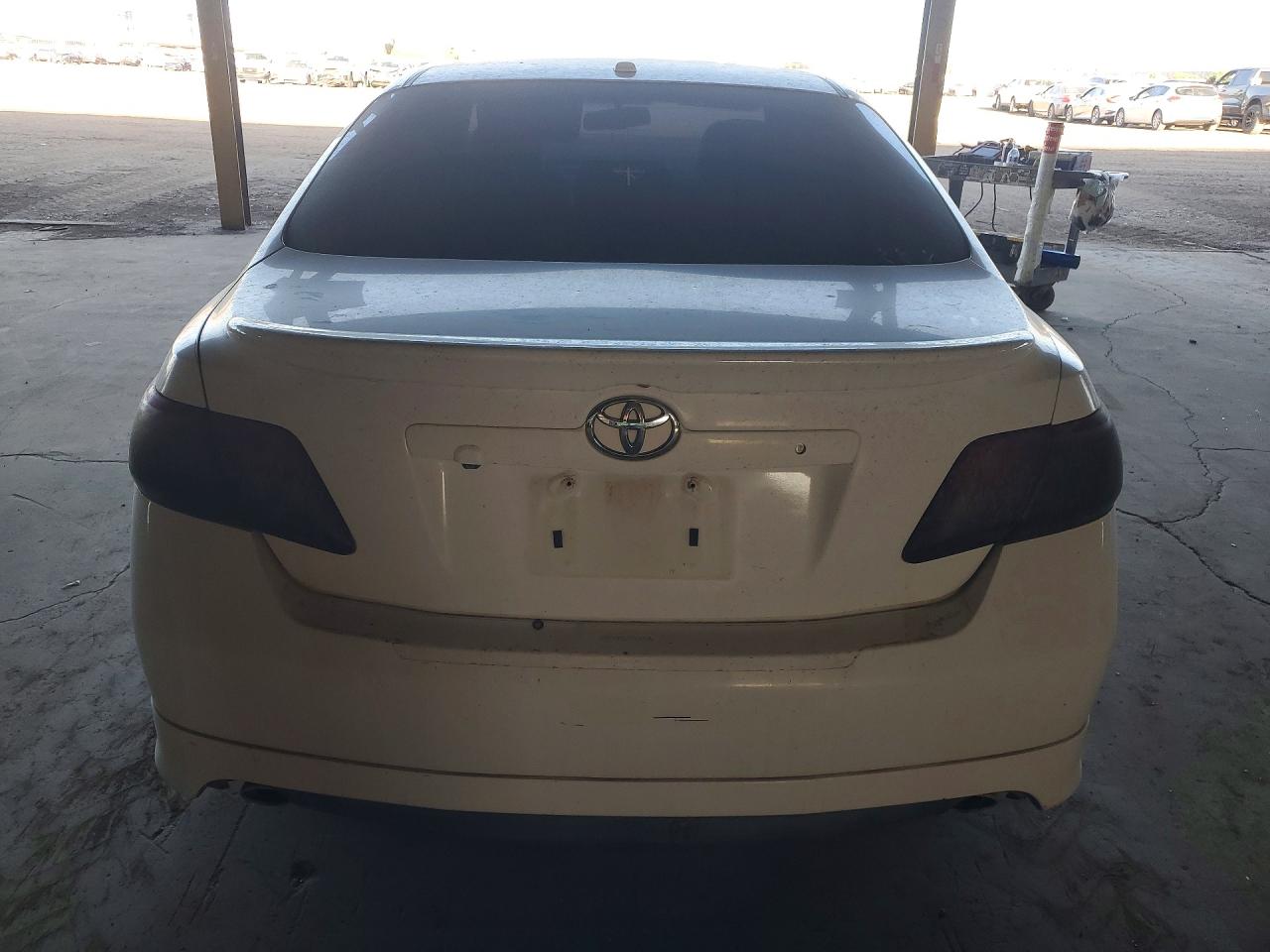 2011 TOYOTA CAMRY SE V6 photo 11