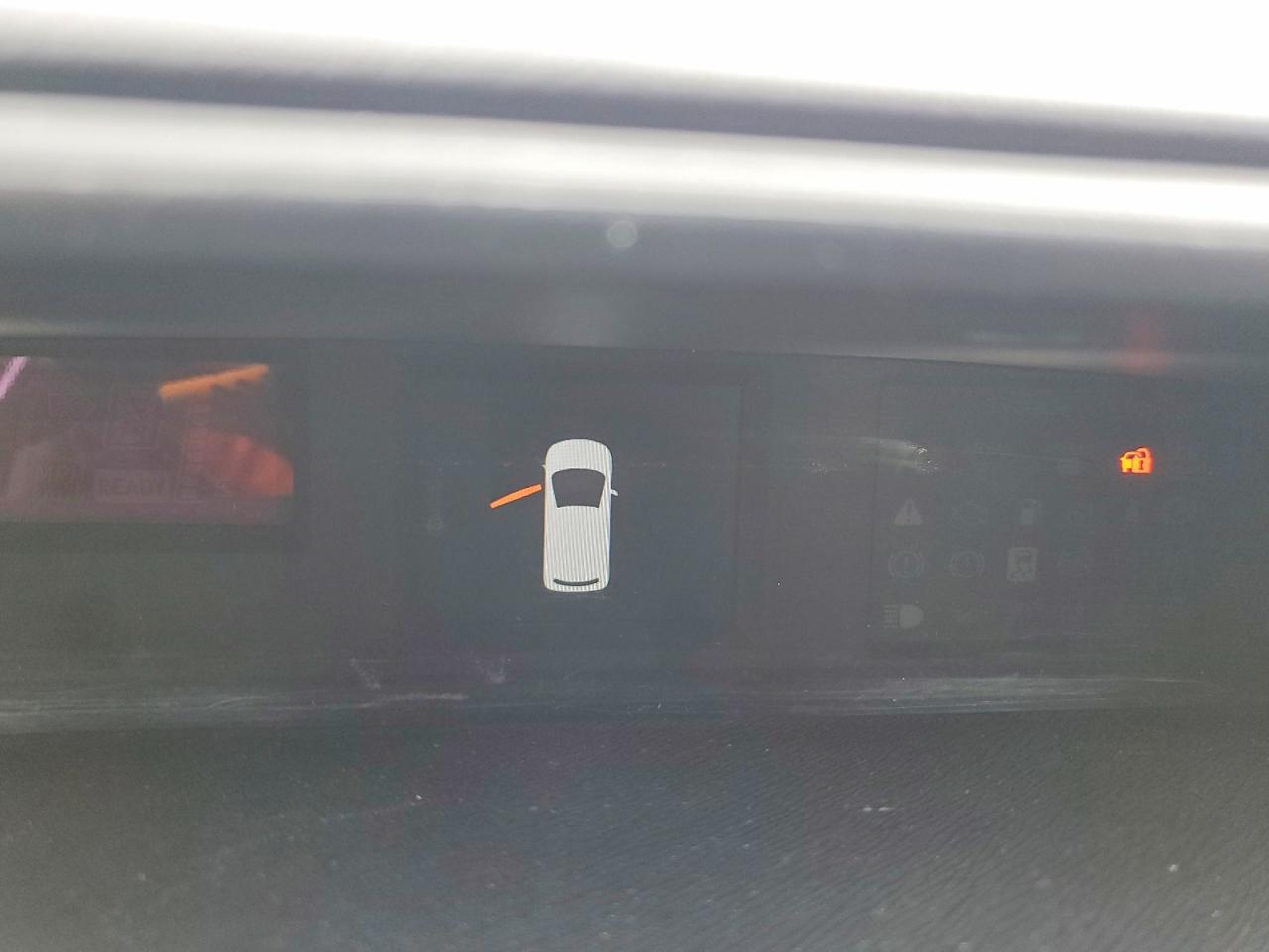 2016 TOYOTA PRIUS C ONE photo 9