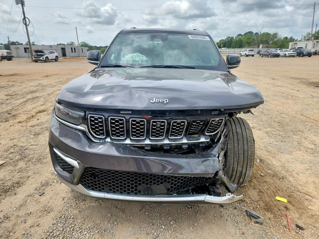 2023 JEEP GRAND CHEROKEE SUMMIT photo 9