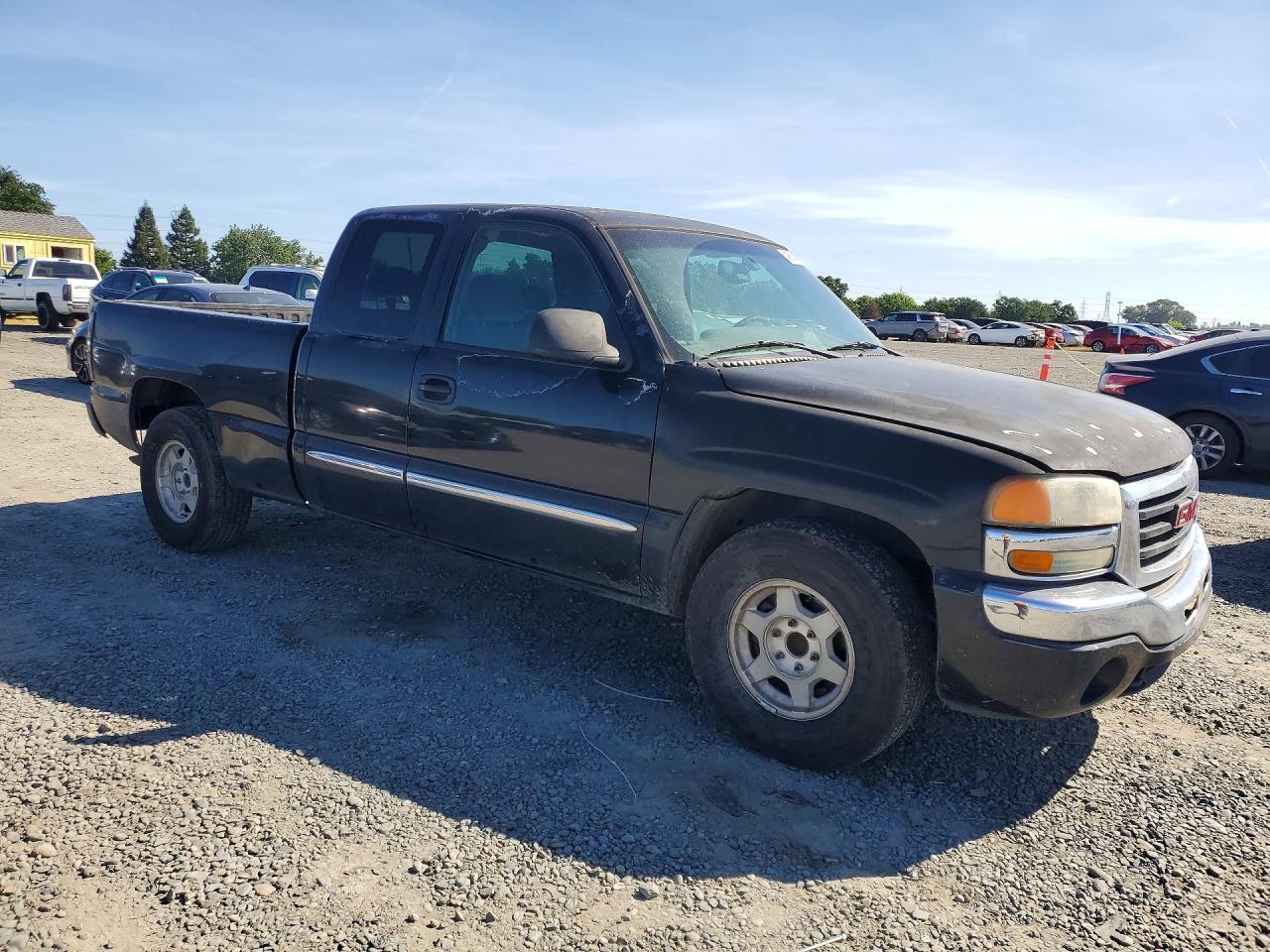 2004 GMC NEW SIERRA C1500 photo 10