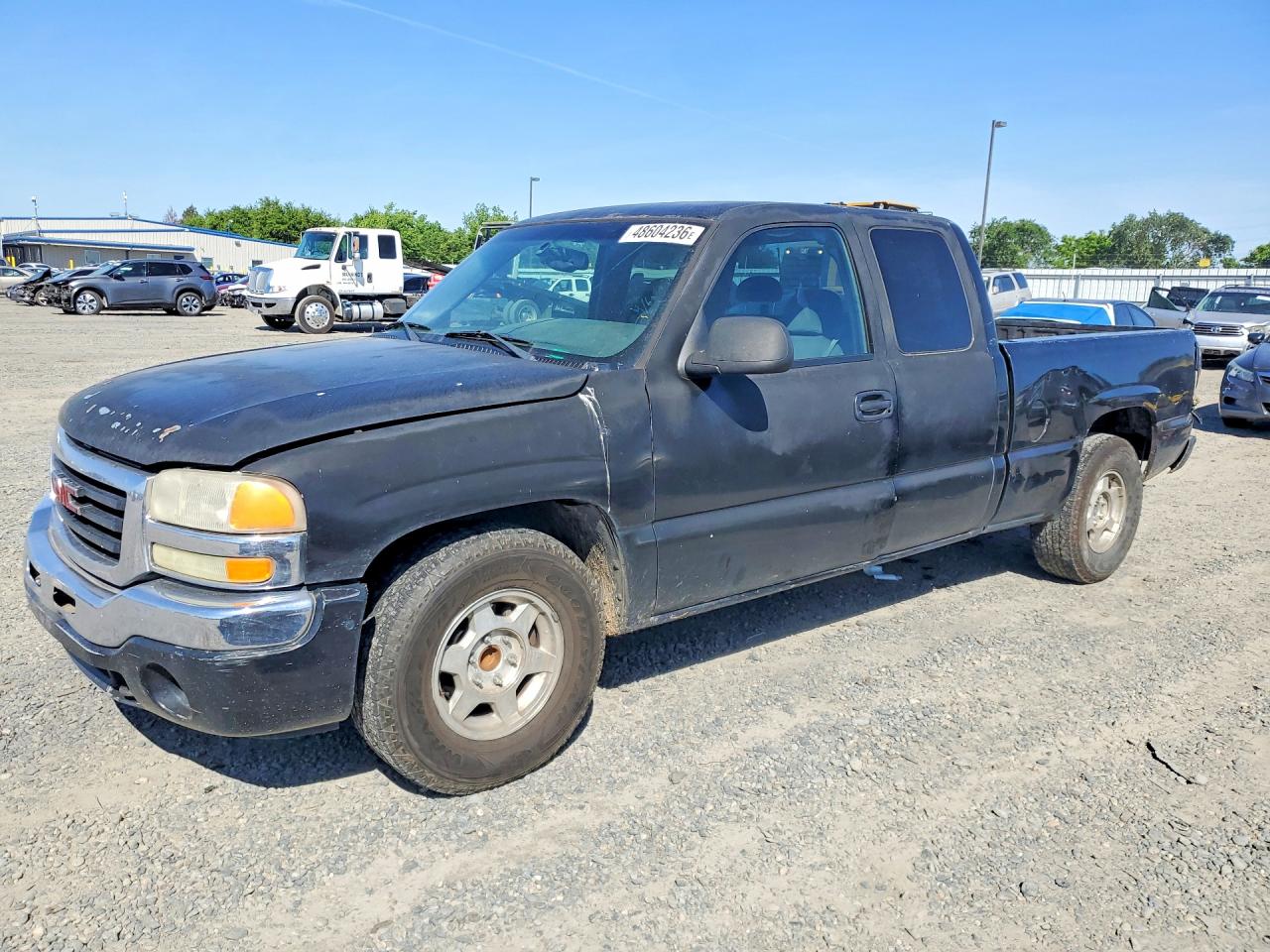 2004 GMC NEW SIERRA