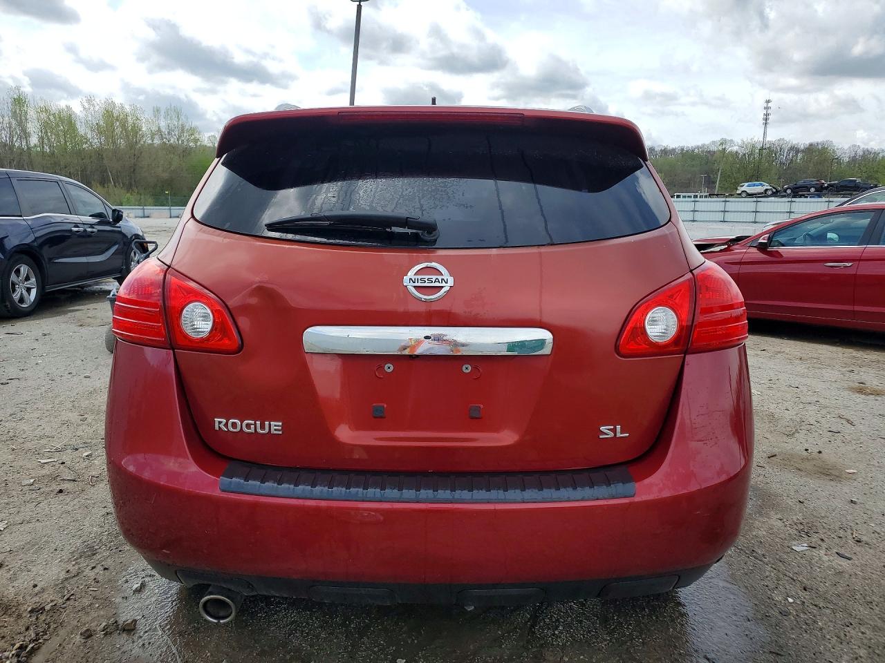 2013 NISSAN ROGUE S photo 11
