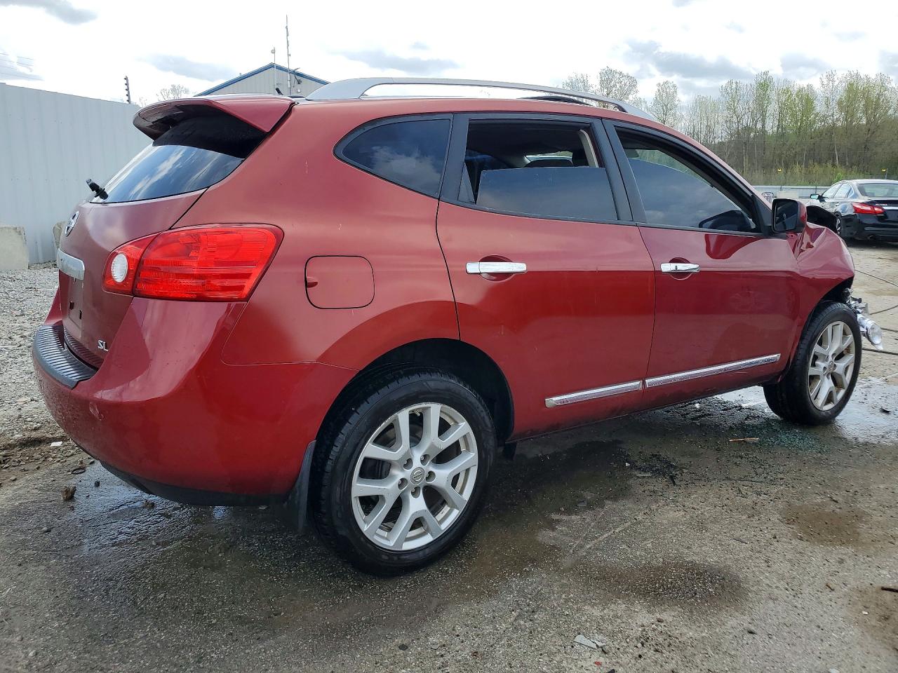 2013 NISSAN ROGUE S photo 5
