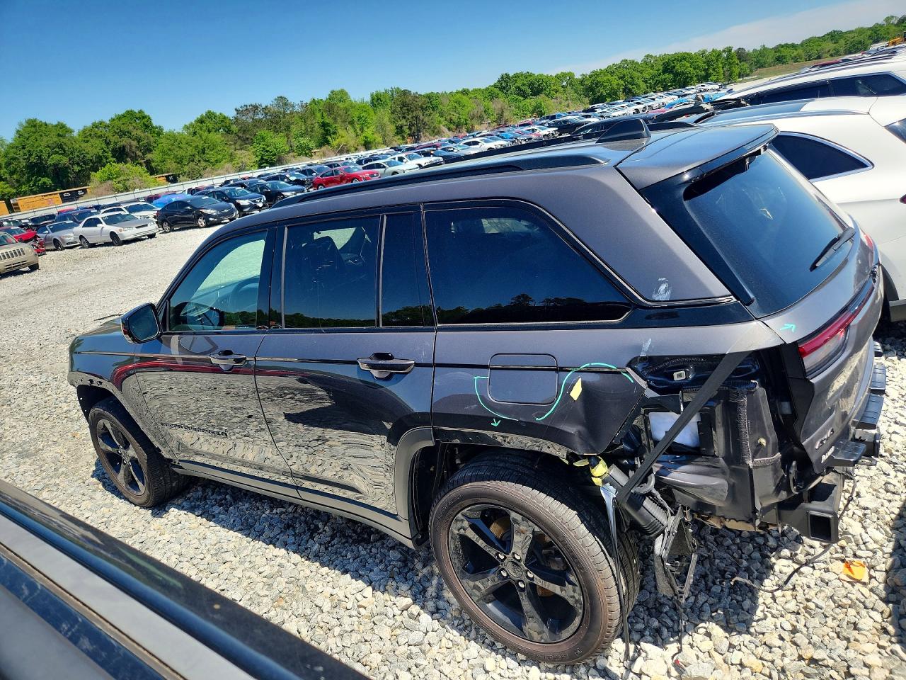 2024 JEEP GRAND CHEROKEE LIMITED photo 4