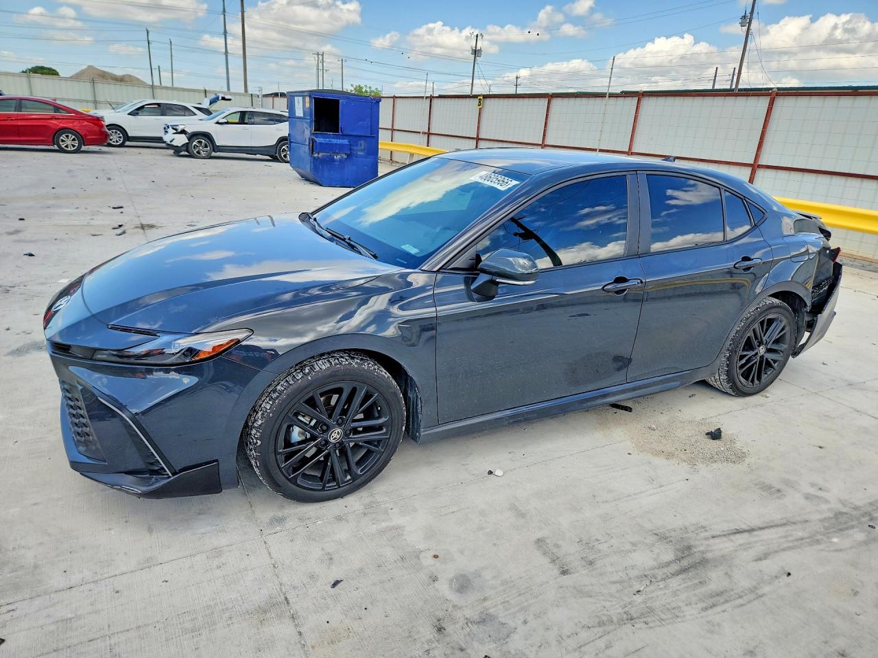 2025 TOYOTA CAMRY