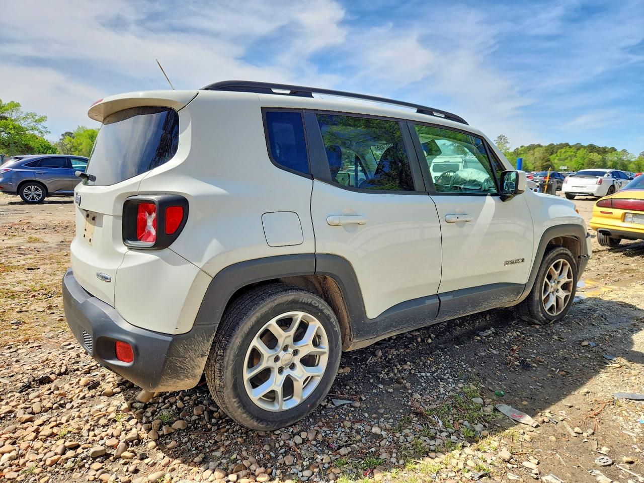 2015 JEEP RENEGADE LATITUDE photo 5