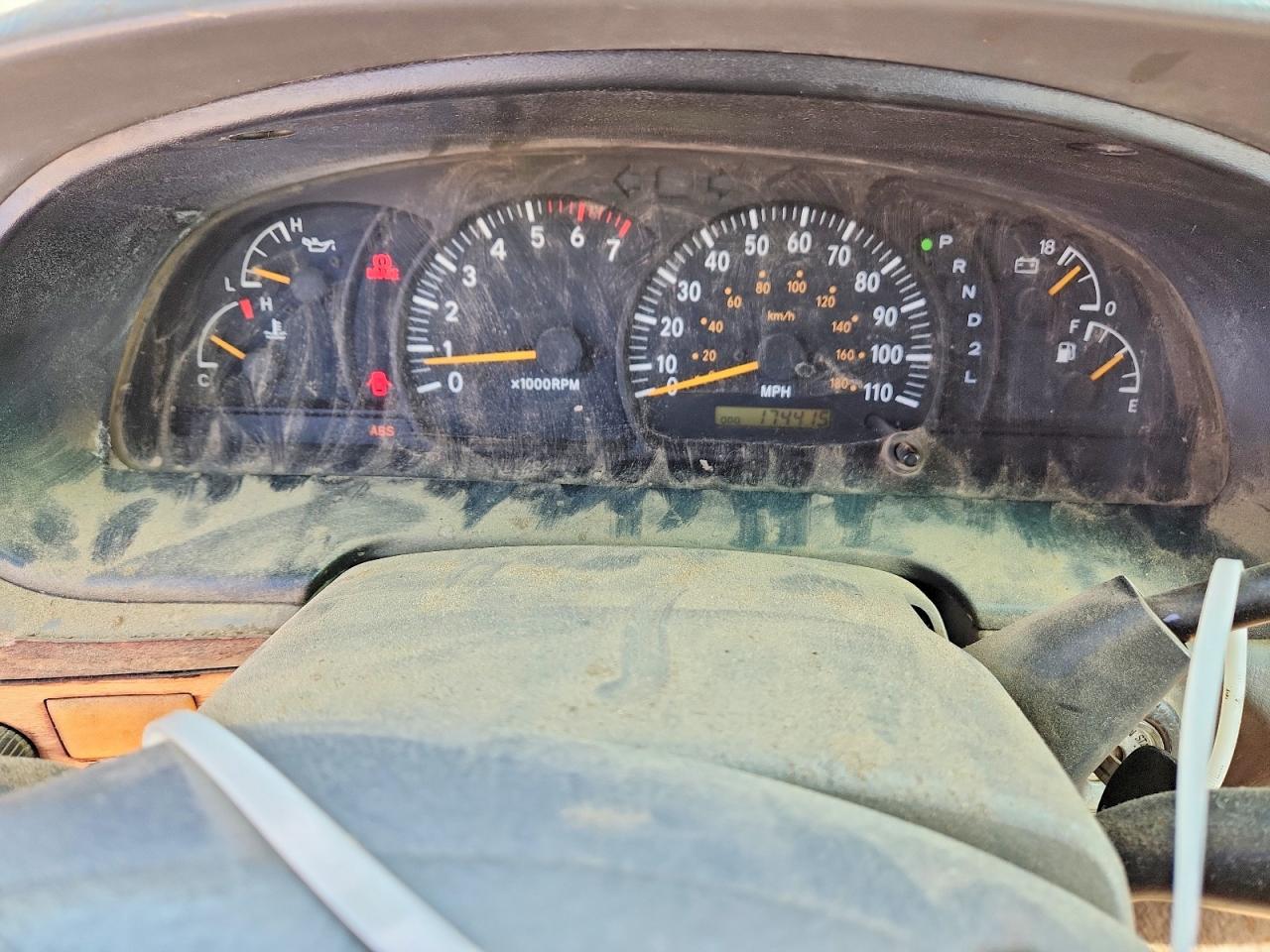 2001 TOYOTA TUNDRA LIMITED photo 17