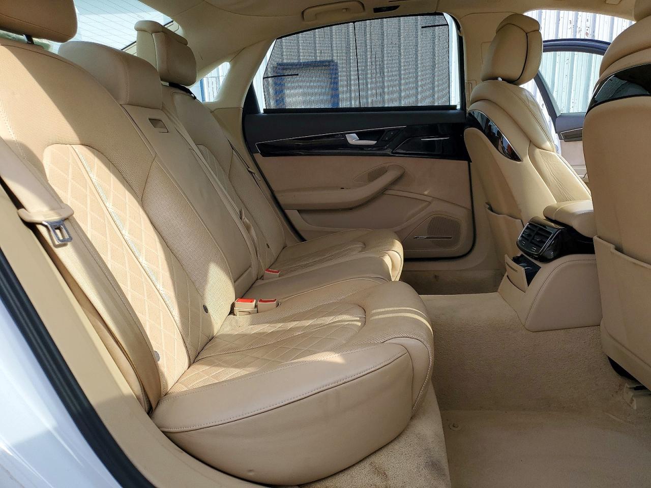 2013 AUDI A8 L QUATTRO photo 28