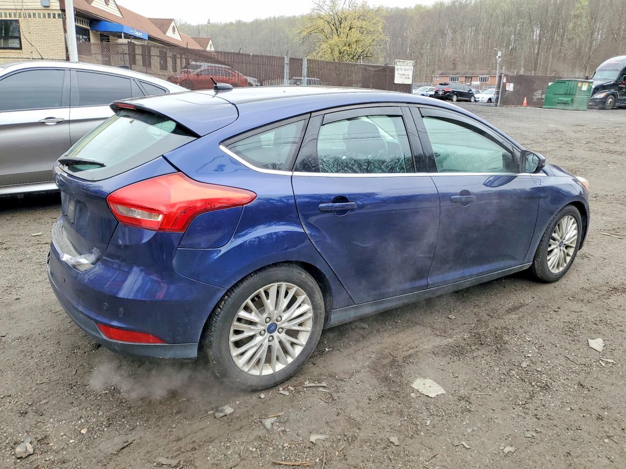 2017 FORD FOCUS TITANIUM photo 3