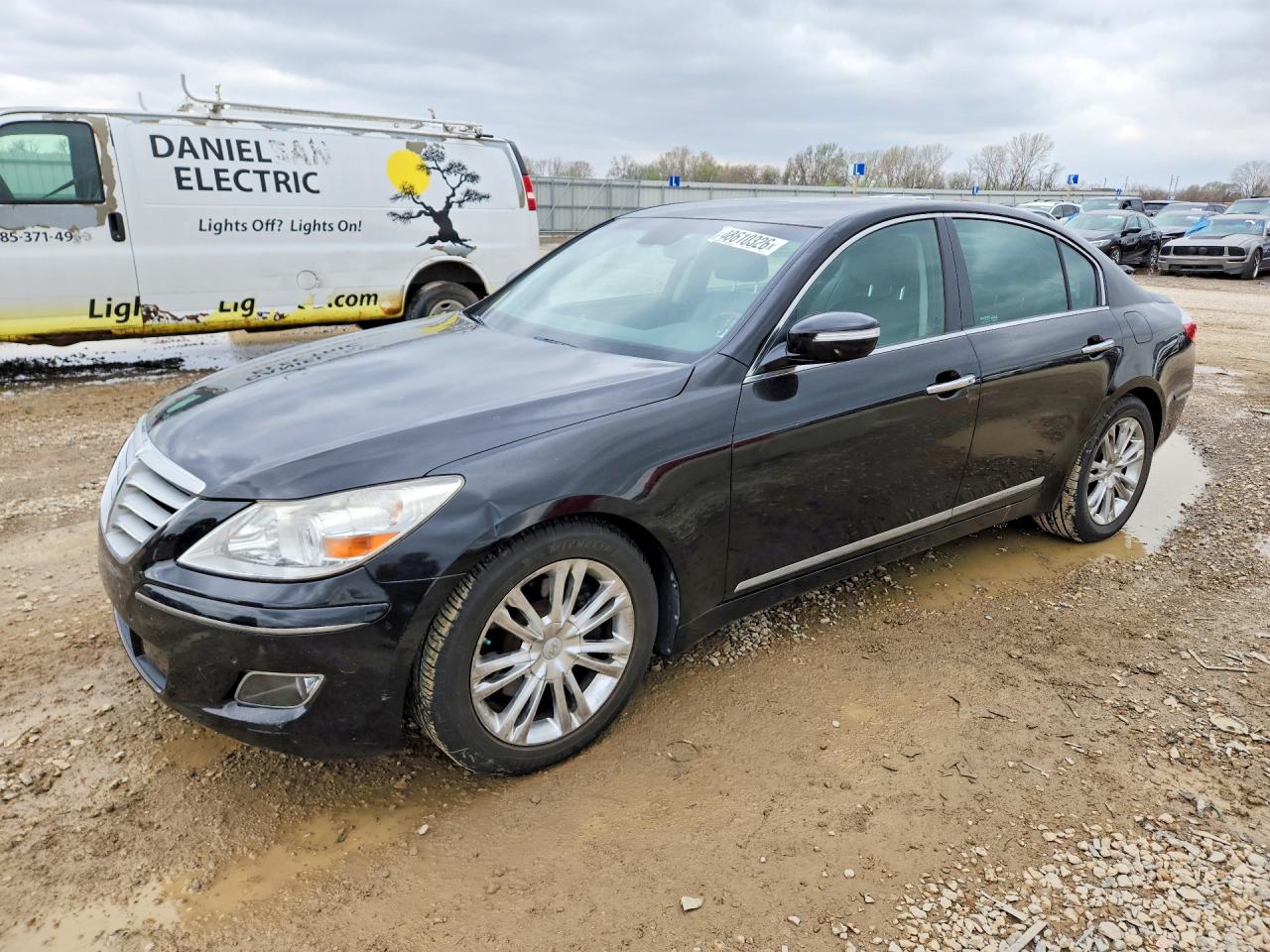 2011 HYUNDAI GENESIS