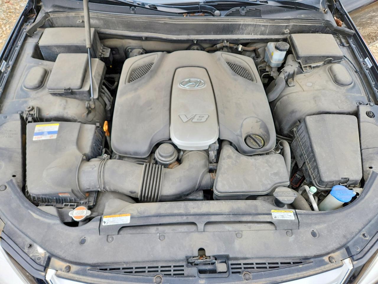 2011 HYUNDAI GENESIS 4.6L V8 photo 31