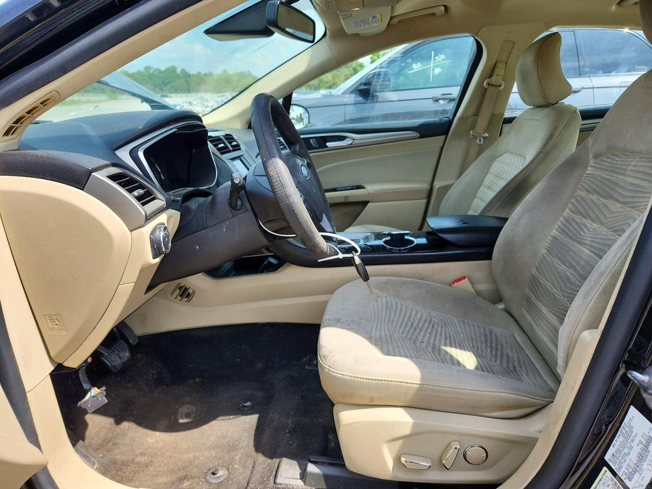 2016 FORD FUSION SE photo 7