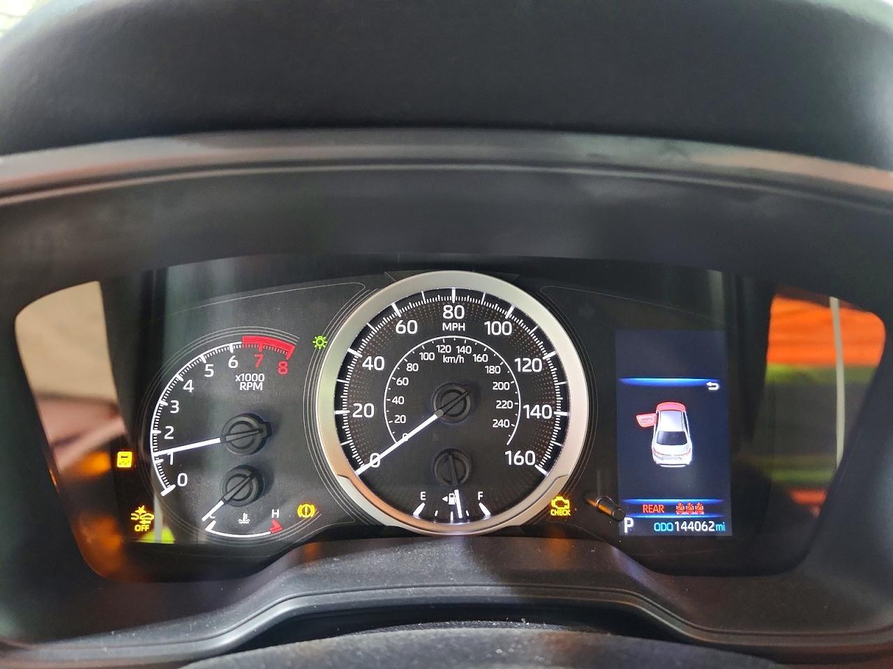 2021 TOYOTA COROLLA LE photo 17