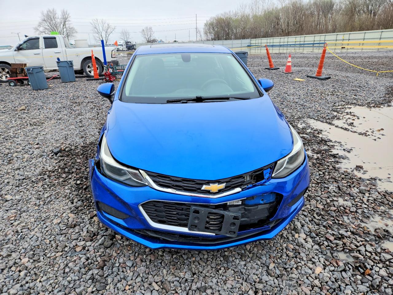2017 CHEVROLET CRUZE LT photo 5