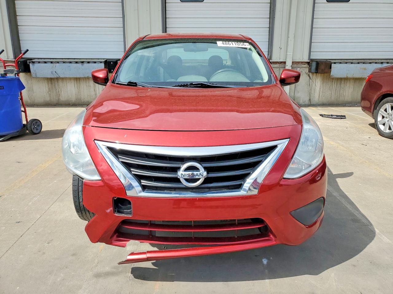 2019 NISSAN VERSA SV photo 5